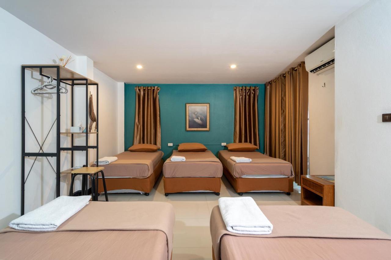 Hostel Black Pantera